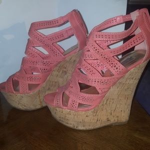 Dollhouse wedges